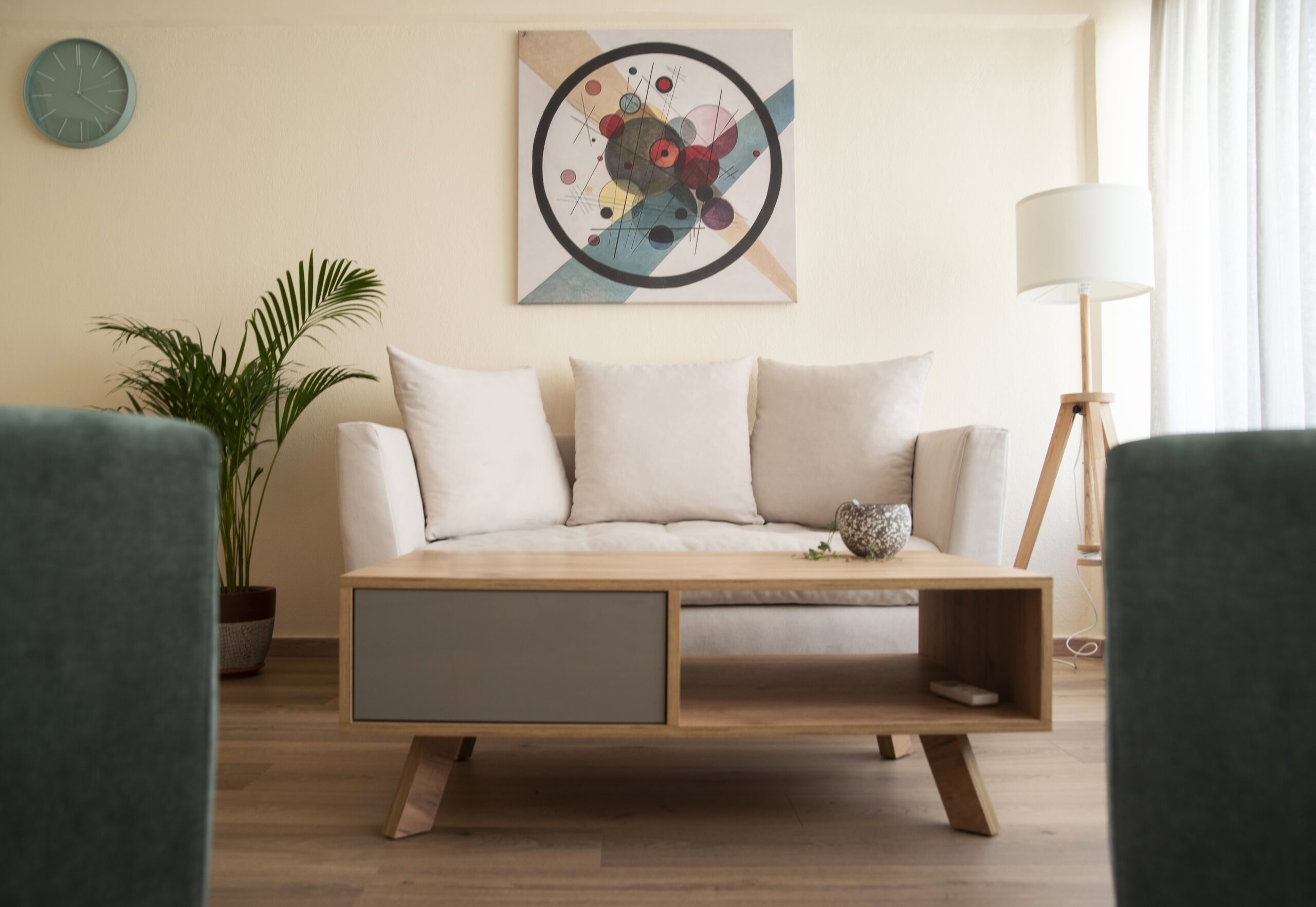 καναπές,τραπέζι